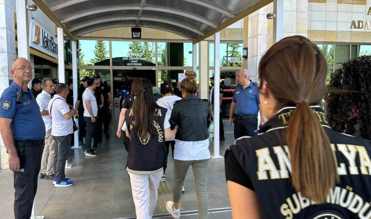 ANTALYA'DA DOLANDIRICILIK OPERASYONU 133 KİŞİ GÖZALTINA ALINDI