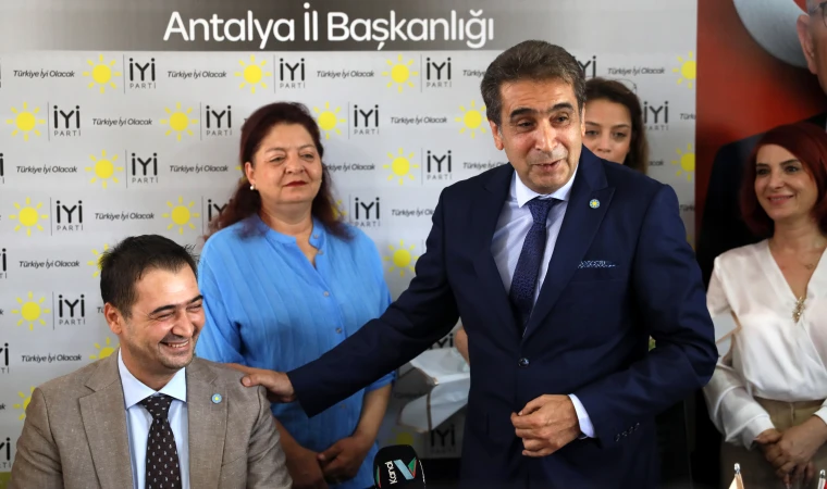 İYİ PARTİ'DE ADNAN KAYA DÖNEMİ RESMEN BAŞLADI