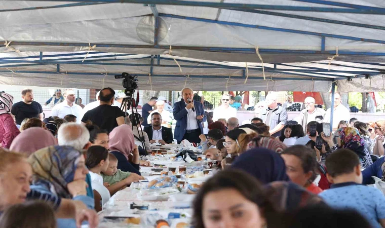 Kocagöz:Bir işi en iyi yapan o işi bilendir derler.