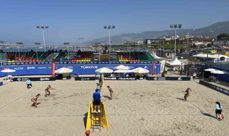 Dünya Plaj Voleybolu Pro Tur’un Alanya etabı başladı