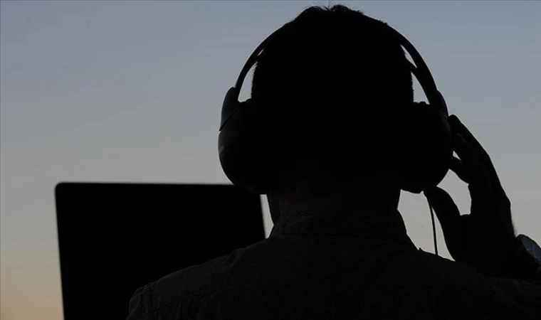 Erandaçların Büyülü Dünyası: Cinayetler,Dinlemeler,Ayinler