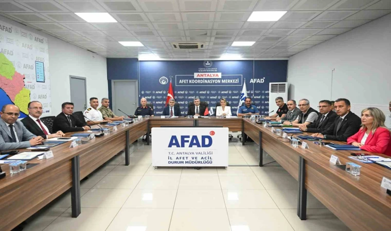 Vali Şahin: Orman yangınları riskine karşı son derece dikkatli ve duyarlı olmalıyız"