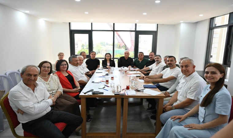 CHP ANTALYA ; BAŞKANLARI YALNIZ BIRAKMAYACAĞIZ
