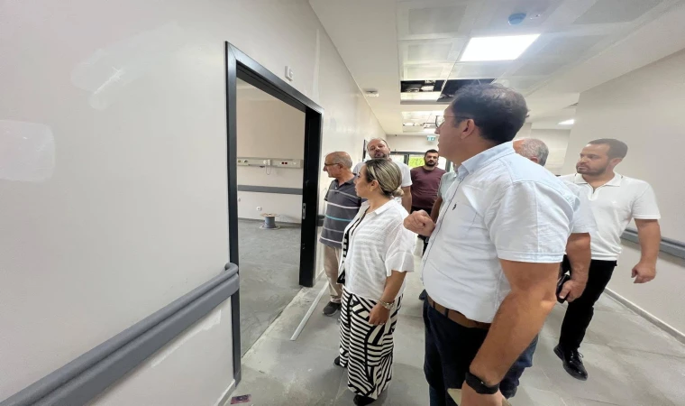 Tuba Vural Çokal’dan Hastane Ziyareti