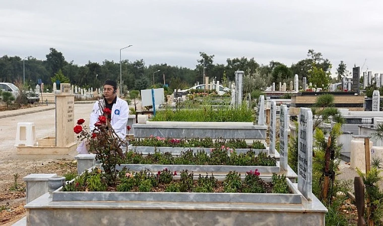 Antalya Büyükşehir Belediyesi 6 Şubat depreminde hayatını kaybedenleri andı