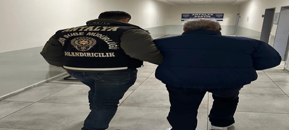 Antalya’da iş ve uygun fiyata cep telefonu vaadiyle 3 kişiyi dolandıran şüpheli tutuklandı