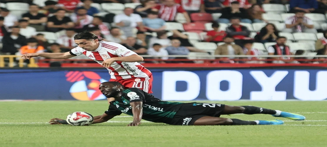 Antalyaspor Lige Veda Etti
