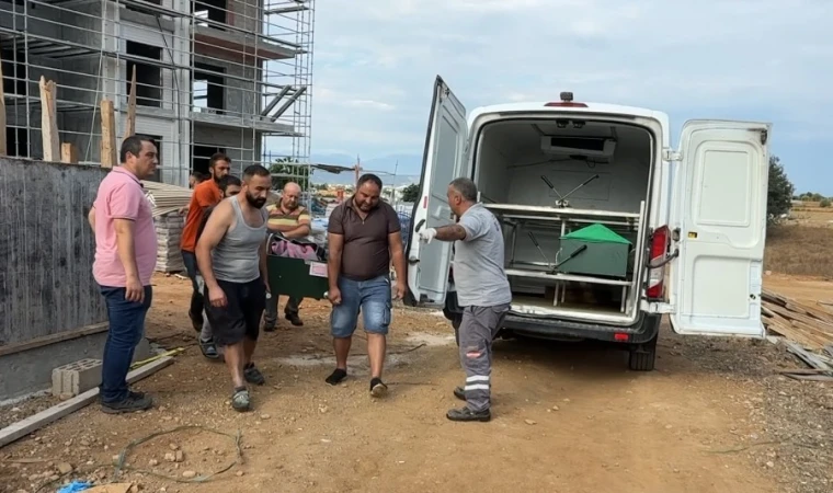 Antalya’da inşaatta üzerine beton blok düşen işçi hayatını kaybetti