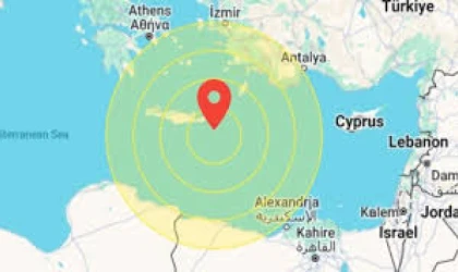 KAŞ'DA DEPREM 4.2