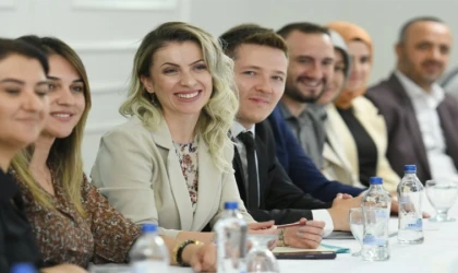 720 bin öğretmen ’maarif modeli’ öğrenecek