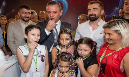 CHP Lideri Özel: ”Kentsel dönüşüm için uyarı düdüğü çalacağız”