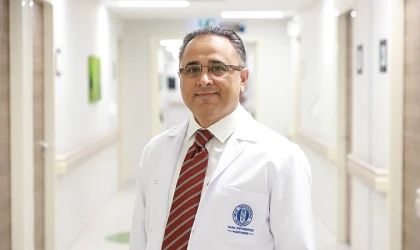 Çocuklarda Karın Ağrısı: Masum Bir Şikâyet Mi, Yoksa Ciddi Bir Hastalığın Habercisi Mi?