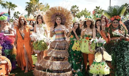 Yüz Binlerce İnsan Türkiye’nin İlk Ve Tek Karnavalı İçin Adana’da Buluştu