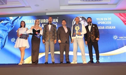 4.Türkiye Avrupa İş Dünyası Ödülleri Görkemli Bir Törenle Sahiplerini Buldu