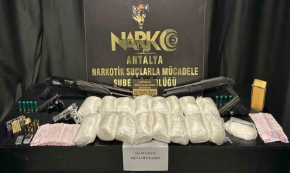 ANTALYA'DA NARKO OPERASYON ÇOK SAYIDA GÖZALTI