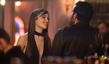 Hande Erçel ve Barış Arduç’un Başrollerinde Yer Aldığı Disney+’ın &apos;Aşkı Hatırla’ Dizisinden Yeni Tanıtım Yayınlandı!