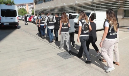 Beyaz eşya tamircisiyiz" deyip 6 milyon liralık vurgun yaptılar