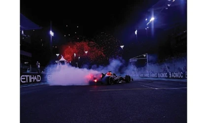 Cruise seyahatinde Formula 1 heyecanı!