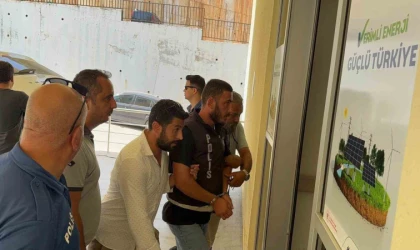 Eşini darbedip komaya soktu
