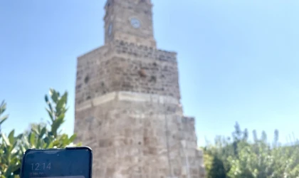 Antalya’nın simgesi Saat Kulesi’nin saati aylardır doğru zamanı göstermiyor
