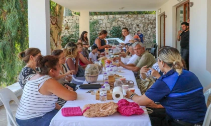 Kalkan Yöresel Ürün Pazarı hizmete açıldı