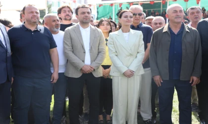 Korkuteli’nde Altın Kiraz Yağlı Pehlivan Güreşleri Coşkusu