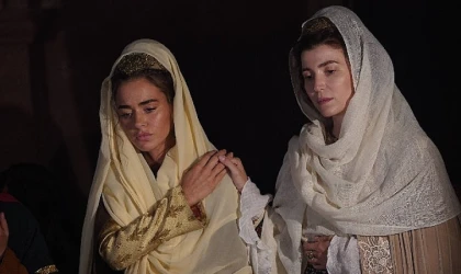 ’Mevlana: Mest-i Aşk’ kostümleri için 2500 metre kumaş kullanıldı