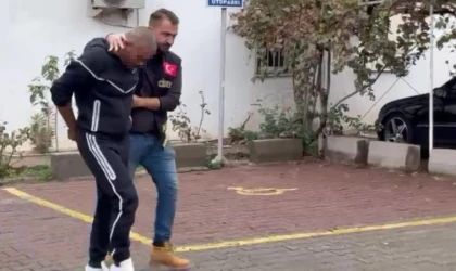 Barışmak için buluştuğu husumetli akrabasını vurarak öldüren zanlı adliyeye sevk edildi
