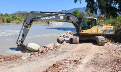 Demirhan: Mağduriyetleri Gideriyoruz