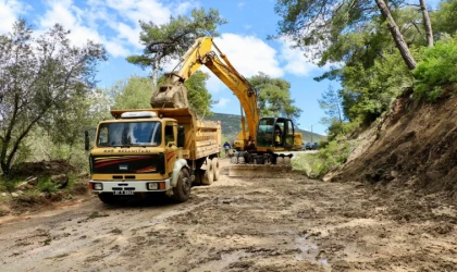 DEMİRHAN: SAHADAYIZ