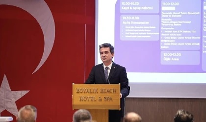 Çeşme’de turizmin geleceği ortak akılla konuşuldu