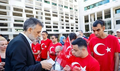 Özel bireyler bir günlüğüne asker oldu
