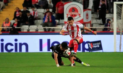 Trendyol Süper Lig: Antalyaspor: 0 - Corendon Alanyaspor: 0