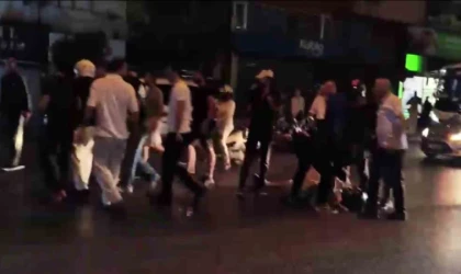 Antalya’da 4 genç araçta tabancayla oynarken silah ateş aldı: 1 yaralı