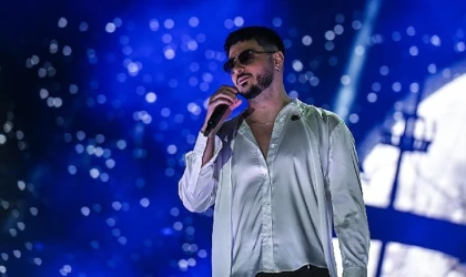 Semicenk ve ’İki Kişilik Oyun’ ile fuarda sanat dolu gece