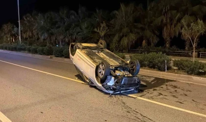 Alanya’da otomobil takla attı: 2 yaralı