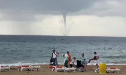 Alanya’da peş peşe üç hortum görüntülendi